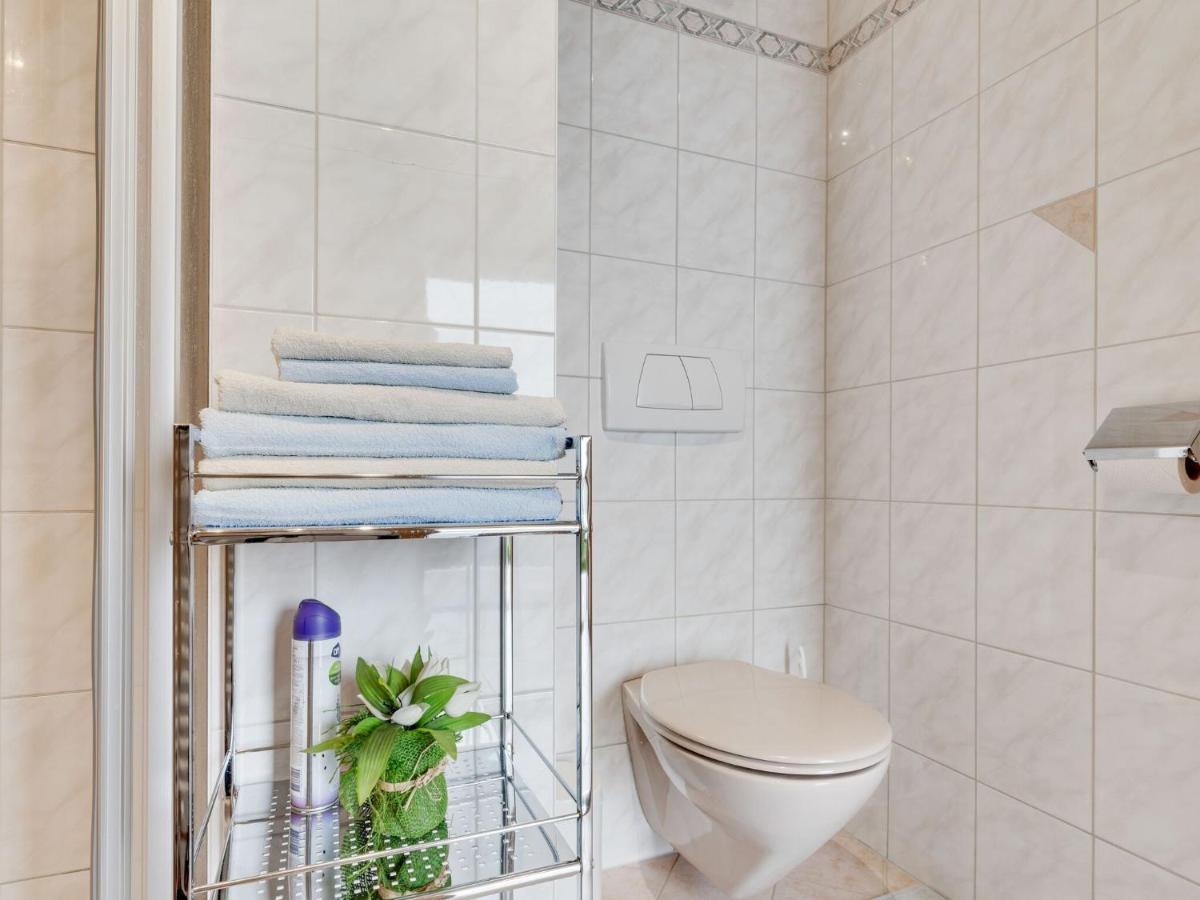 Quaint Apartment In Hainzenberg Near Horbergbahn Eksteriør billede